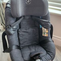 Maxi Cosi AxissFix Plus Swivel Car Seat