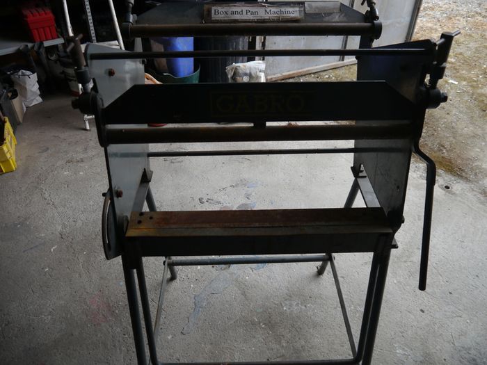 Gabro Metal Folder