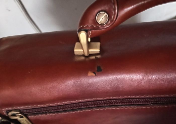 Stratic Germany Vintage Expandable Leather Briefcase