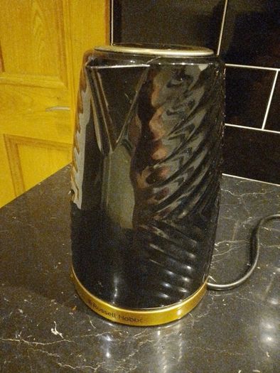 Russell Hobs kettle in working condition as seen in photo