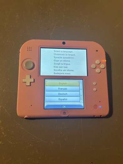 Nintendo 2DS Boxed