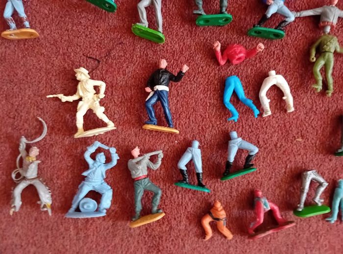Timpo Cowboy & Indians Job Lot