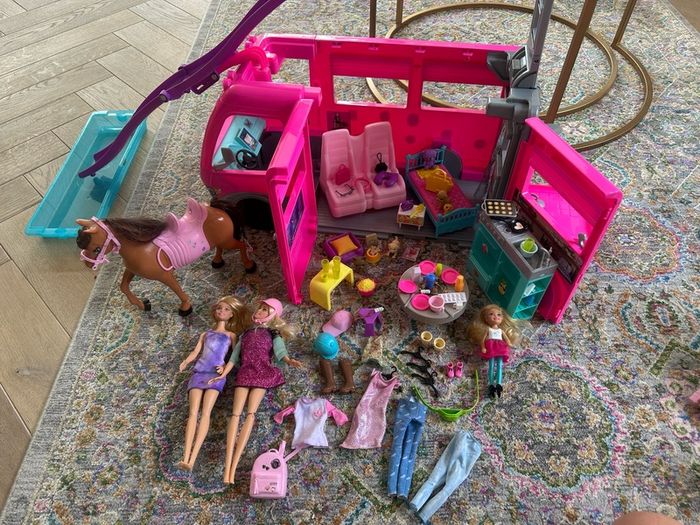Barbie Campervan/Slide/Pool/Dolls/Accessories