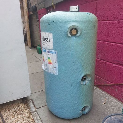 36 x 18 stainless steel insulated water cylinder
