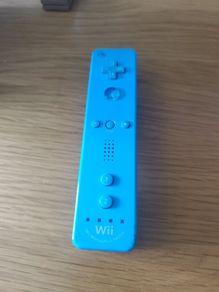 Wii motion plus blue controller