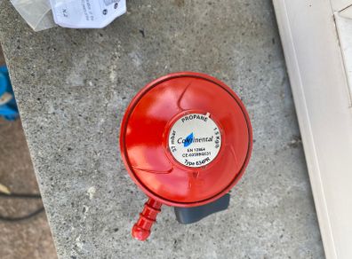 Kosangas gas regulator