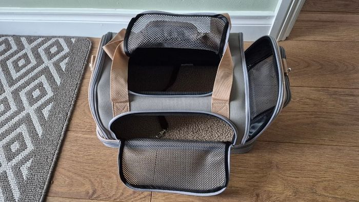 AniOne Puppy Transport Bag Air