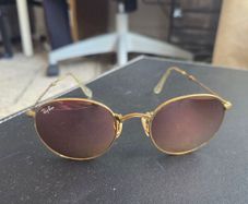 Ray-Ban