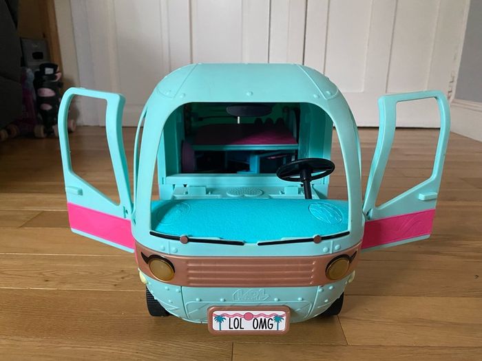 LOL Surprise Camper Van