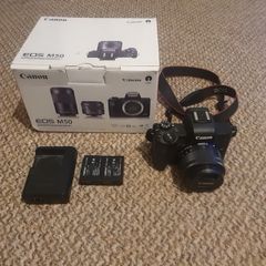 Canon m50