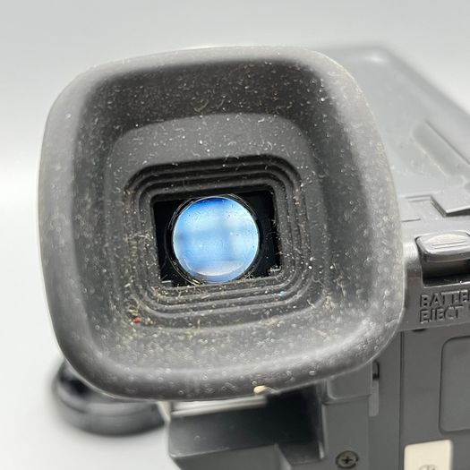 Samsung VP-W87D Hi8 Camcorder - Tested and Working - No Battery