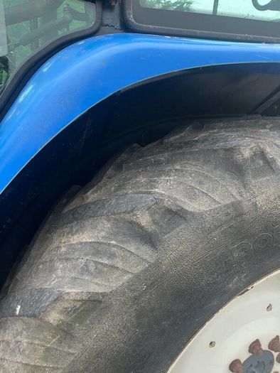 New Holland Other 2002