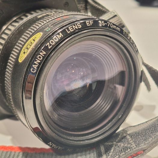 Canon EOS 20D 8.2MP Digital SLR Camera Kit with Canon EF 35-70mm f/3.5-4.5 Zoom Lens 3 Months Warranty