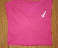womens nike dry fit t shirt