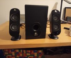 logitech z230 like new