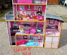 Large Dolls House