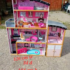 Large Dolls House