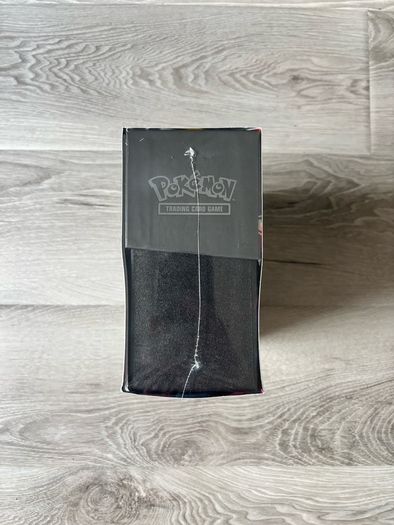 Pokemon Pitch Black Elite Trainer Box