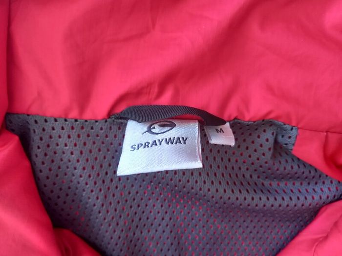 Men's Lightweight Sprayway Trail Windproof 712 Jacket Red Grey Medium like North Face Mountain Warehouse Regatta