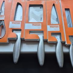 Thomas Kitchen Knife Set & Scissors - Brand New - 6 Pieces