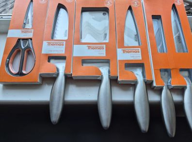 Thomas Kitchen Knife Set & Scissors - Brand New - 6 Pieces