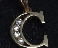 Vintage Sheffield 9ct Gold Letter C Pendant Fully Hallmarked
