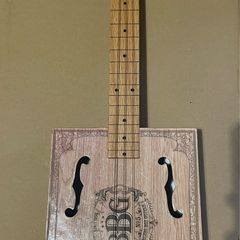 Cigar Box electric guitar