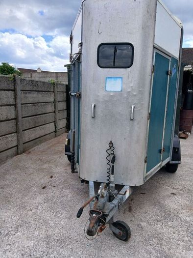 ifor Williams 505 horsebox