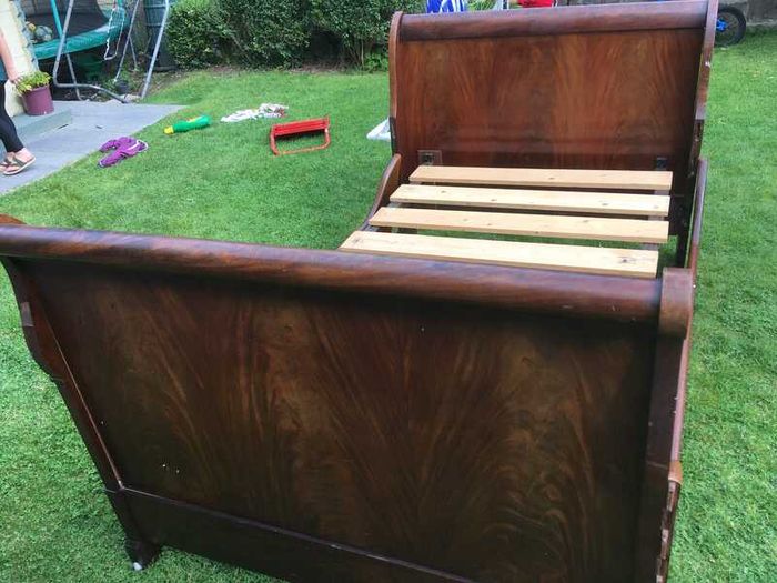 Antique 4ft Bed