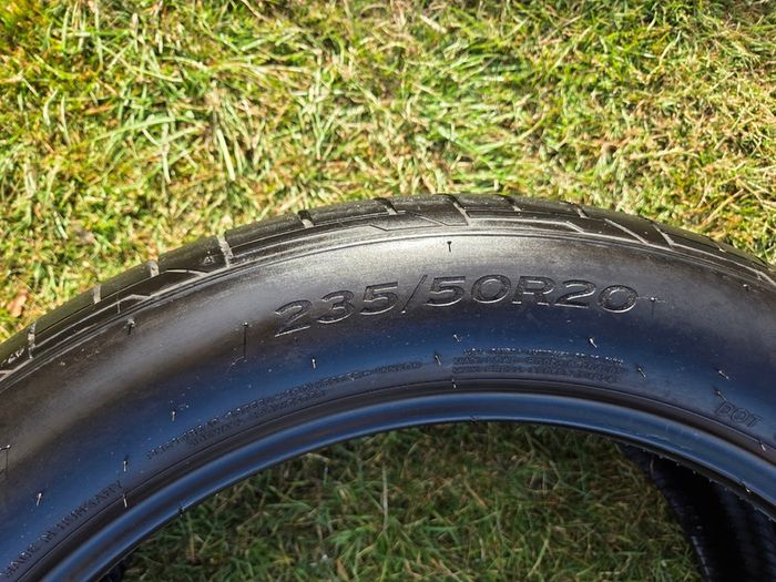 Hankook Ventus S1 Evo3 EV Tyre - 235/50/20
