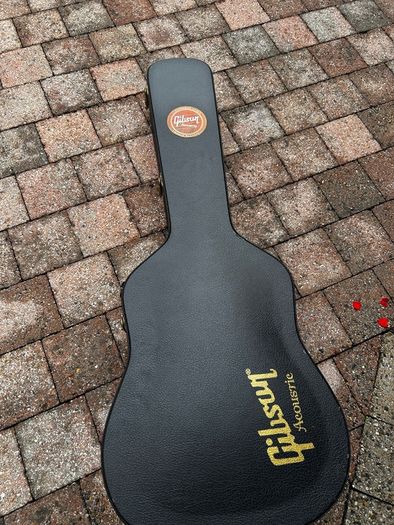 Gibson J45 Custom