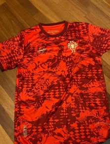 mens   red Portugal soccer jersey size xl