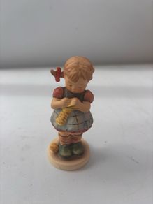 Vintage Goebel Figurine