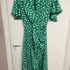 AX Paris Green Wrap Midi Dress Size 10 Summer / Wedding Guest