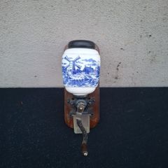 Wall coffee grinder postage possible