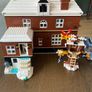 Lego Home Alone Set 21330 Image 2