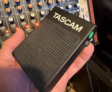 Tascam RC-1F