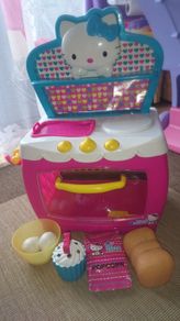 Hello kitty oven