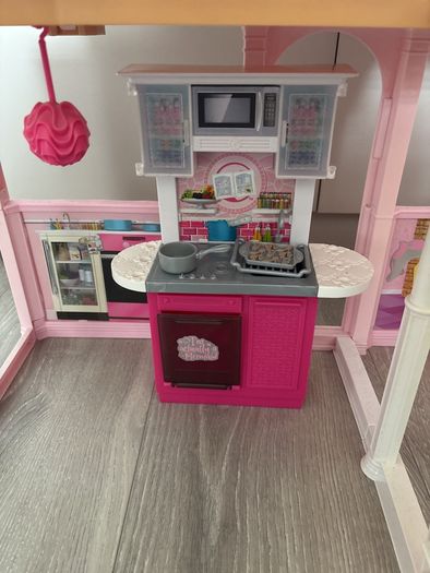 Barbie house