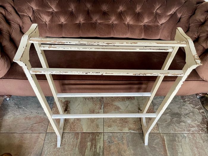 Early 20th Century Art Deco Shape Tall Freestanding Painted Wooden Towel Rail or Quilt Rack