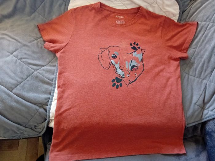 Women's T-shirts