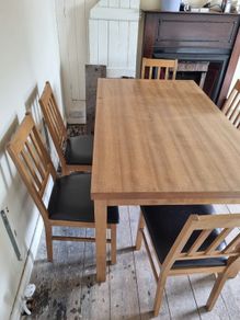 Dining table and 6 chairs