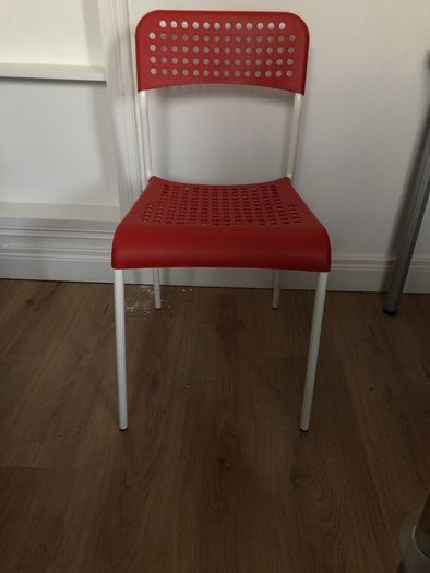 Desk chair