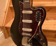 Squier CV Bass VI
