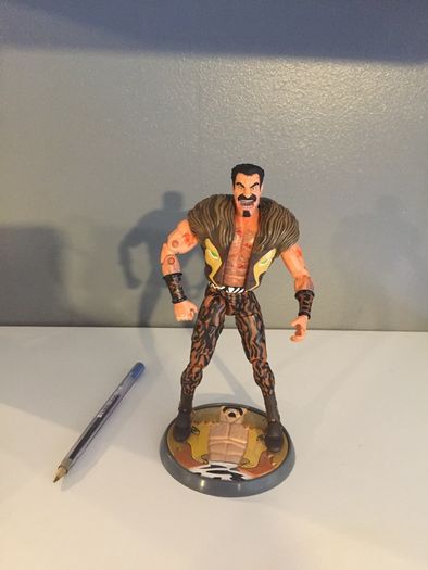 Kraven the Hunter action figure vintage retro toy from Spiderman vs. Sinister six (Marvel)