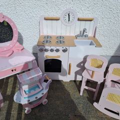 Premium Wooden Play Kitchen & Matching Toy Bundle - Bundoran Collection