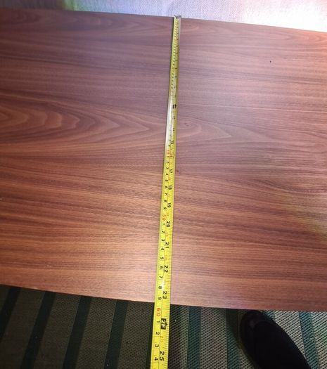 Oval coffee table