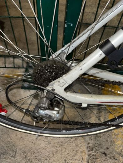 Merida Speeder Hybrid Bike