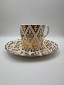 Royal Crown Duchy Gold Fleur-de-Lis Cup & Saucer