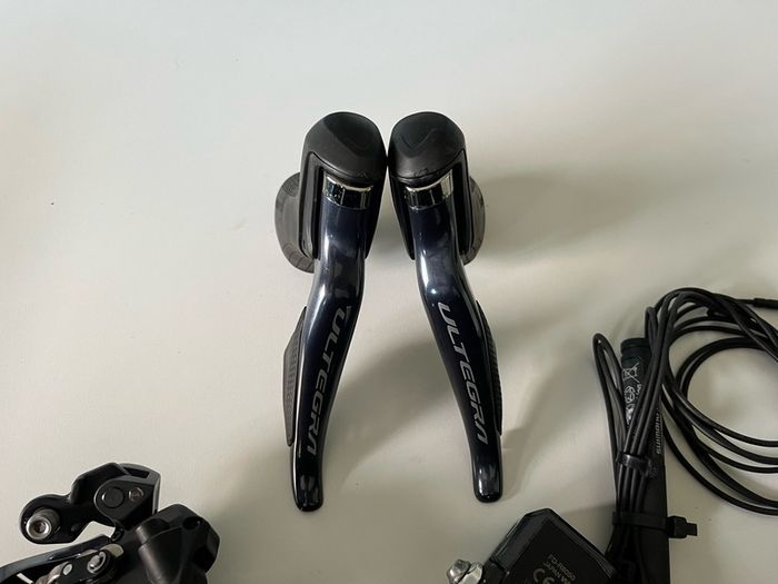 Ultegra Di2 8050